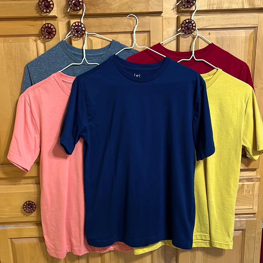 Lot of Mens solid color T-shirts